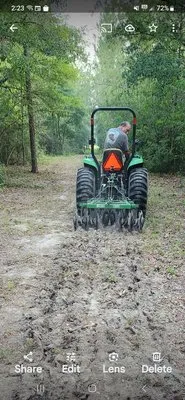 Joe's Tractor Works Logo