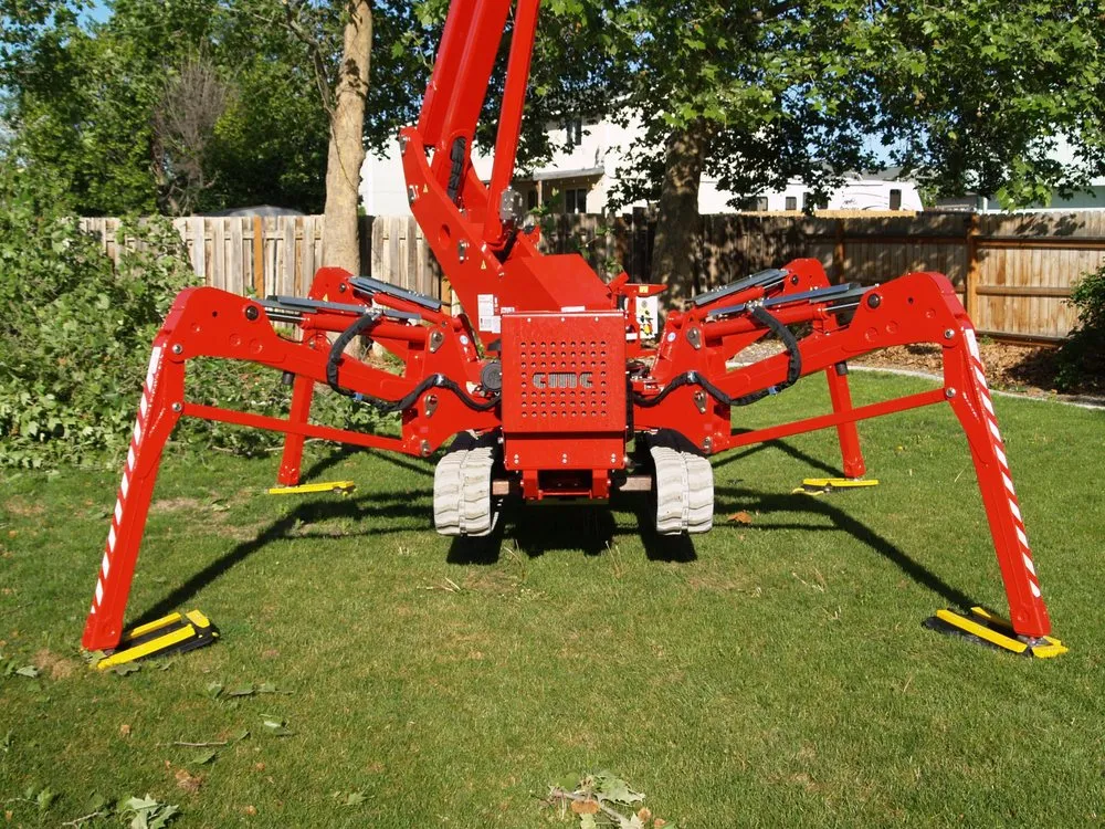 Custom lawn care service for homes in Moses Lake, WA by Joe's Tree And Landscape Service