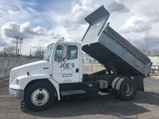Top-rated yard maintenance in Moses Lake, WA - Joe's Tree And Landscape Service