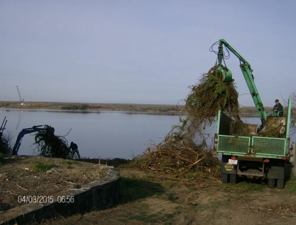 Trusted garden landscaping in Moses Lake, WA - Joe's Tree And Landscape Service