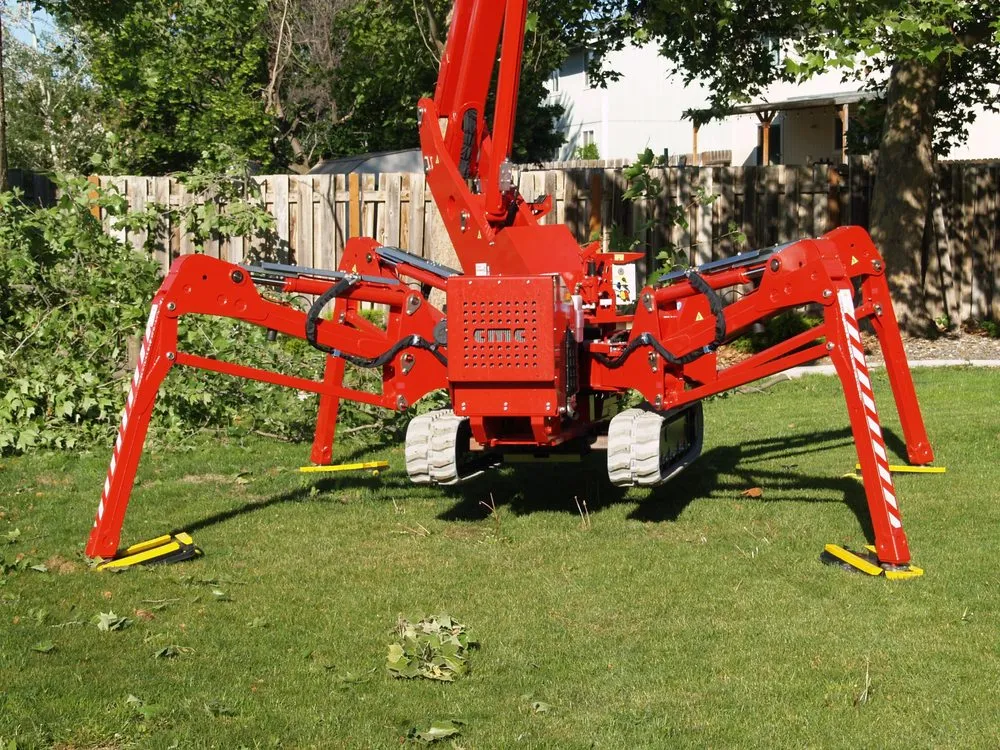 Local yard cleanup service in Moses Lake, WA by Joe's Tree And Landscape Service