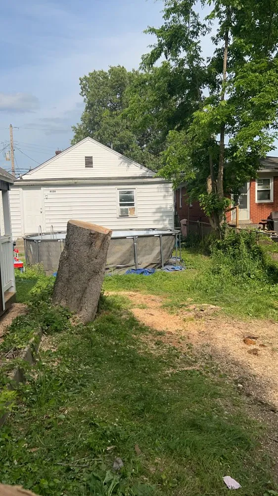 Affordable garden landscaping near you in Shively, KY by Joe's Tree Trimming Hauling & More