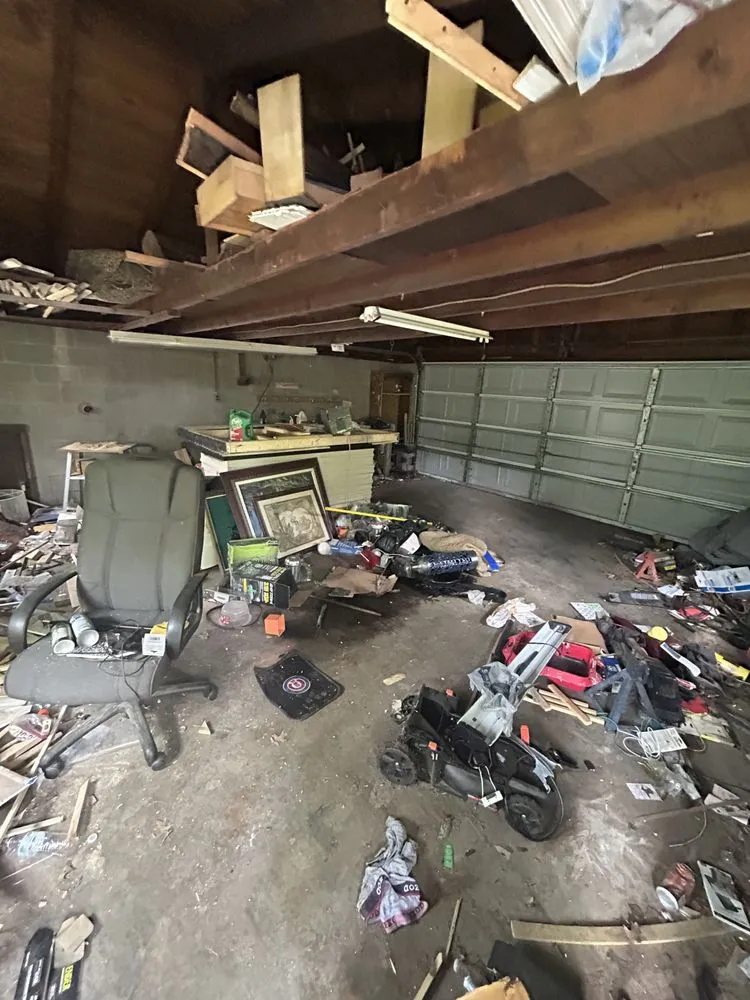 Affordable landscaping services in Shively, KY by Joe's Tree Trimming Hauling & More