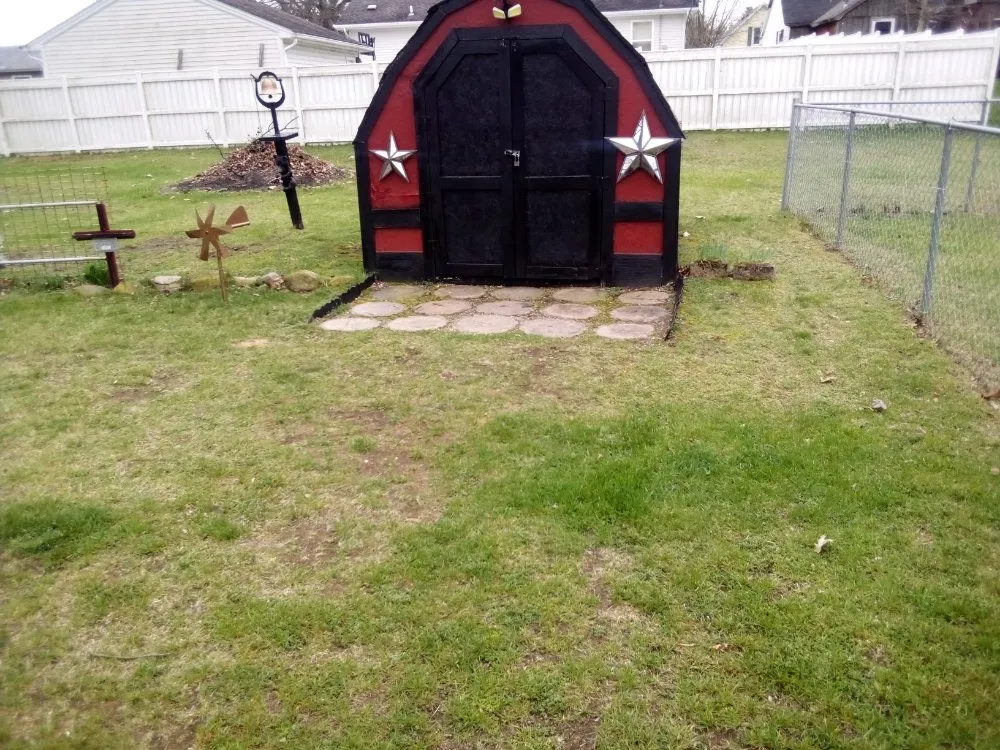 Professional residential landscaping for homes in East China, MI by Joe's Yard Care