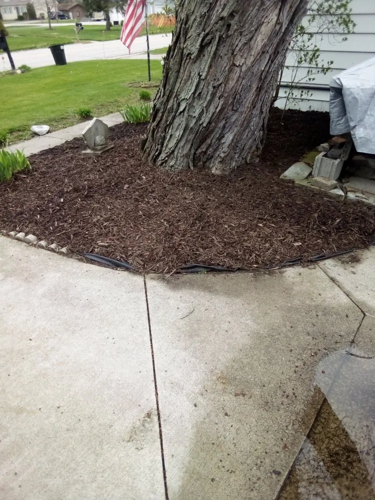 Local landscape installation experts serving East China, MI - Joe's Yard Care