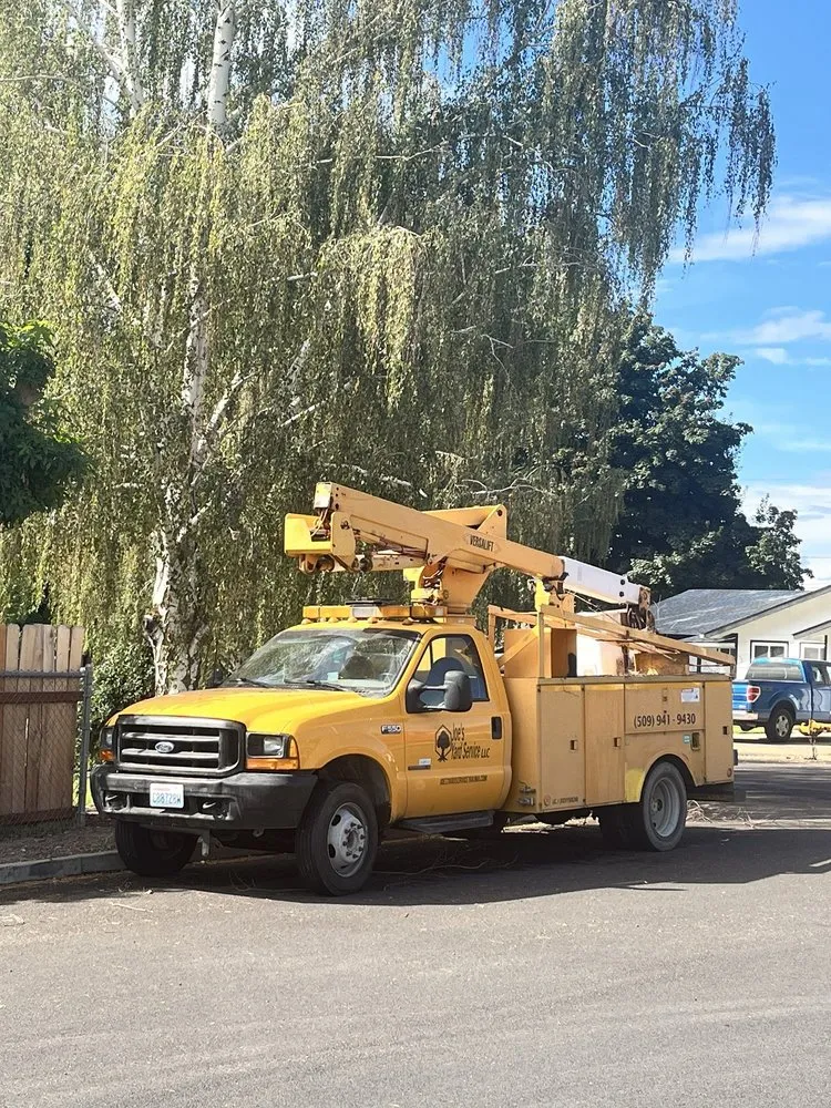 Professional lawn mowing service in Yakima, WA - Joe's Yard Service