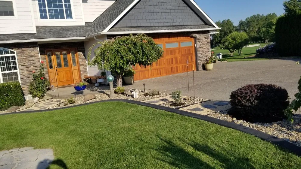 Top-rated yard cleanup service near you in Yakima, WA by Joe's Yard Service