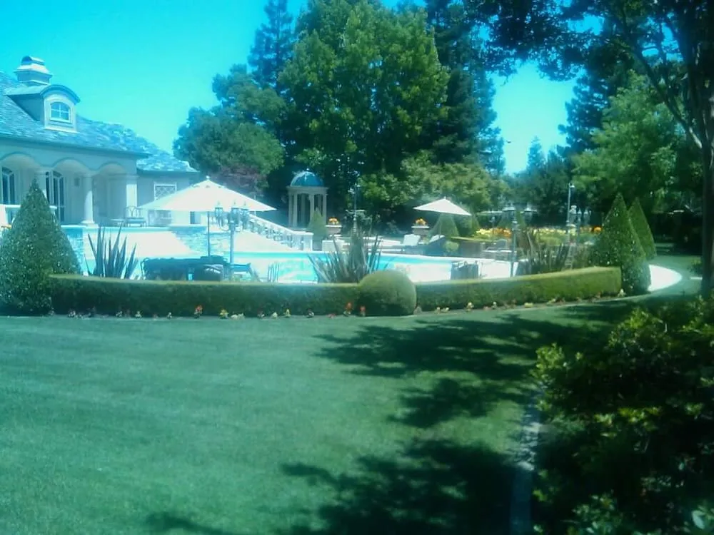 Affordable landscape design near you in Fresno, CA by Joey's Gardening Services