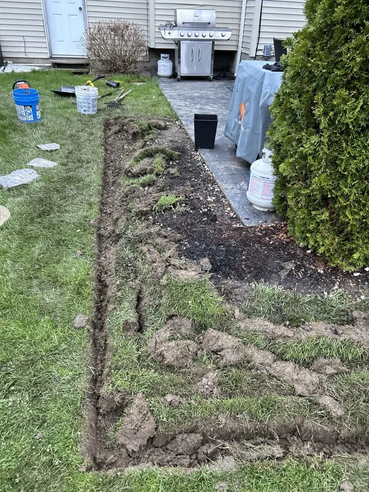 Custom landscape design experts serving North Tonawanda, NY - Joeys Landscaping and Lawncare