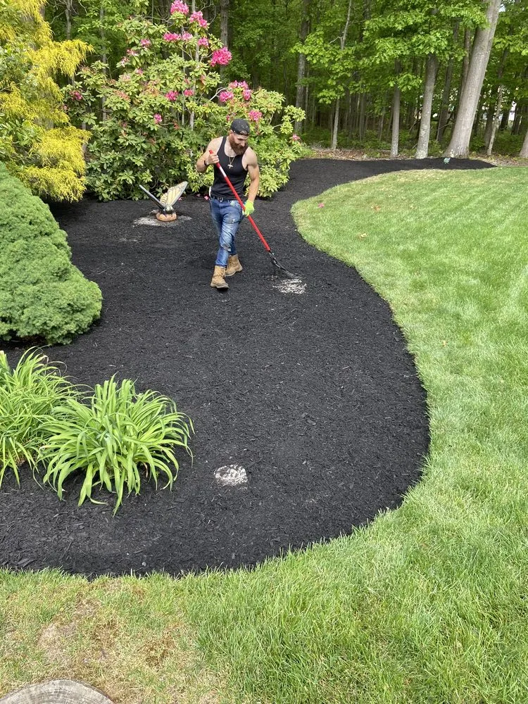 Local lawn mowing service experts serving Egg Harbor City, NJ - Joeys Landscaping