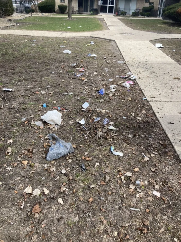 Reliable lawn care service experts serving Hammond, IN - Joeys lawn care