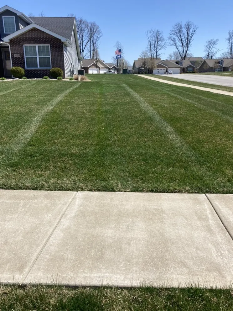 Top-rated garden landscaping with custom design across Hammond, IN - Joeys lawn care