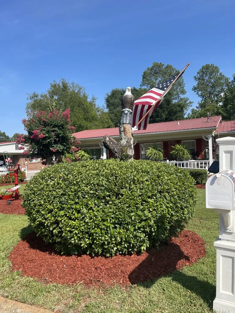 Trusted lawn care service in New Brockton, AL - Joey’s Painting & Handyman Services, Plus Lawncare