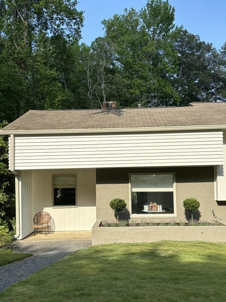 Local residential landscaping in New Brockton, AL by Joey’s Painting & Handyman Services, Plus Lawncare