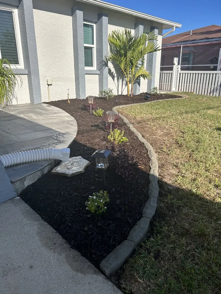Top-rated garden landscaping experts serving Springhill, FL - Joey's Weeding and Landscaping