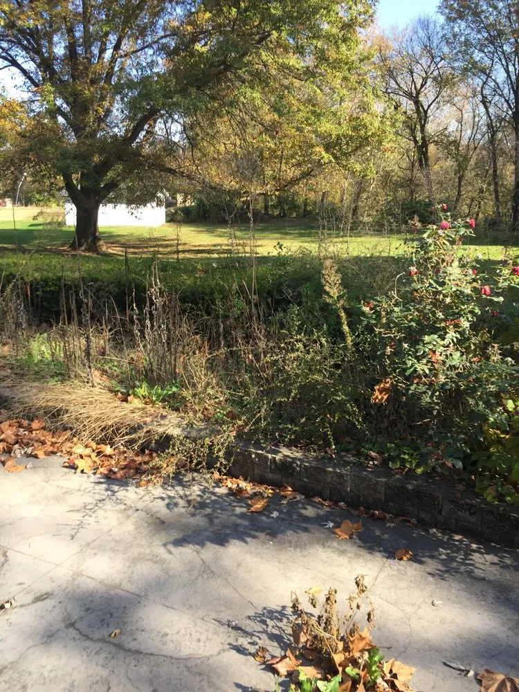 Custom garden landscaping in High Ridge, MO by Johannes Lawn Care