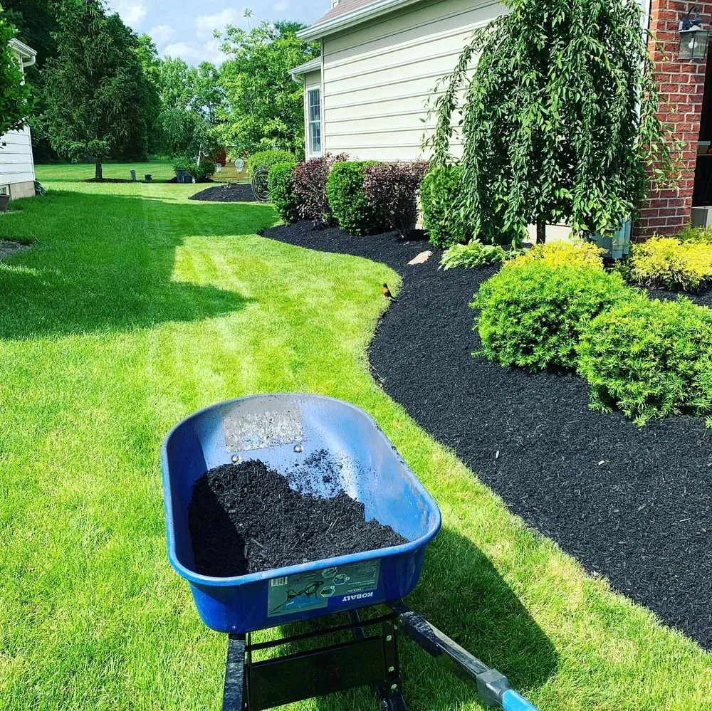 Top-rated lawn mowing service for residential properties across Powell, OH - Johansen's Landscapes