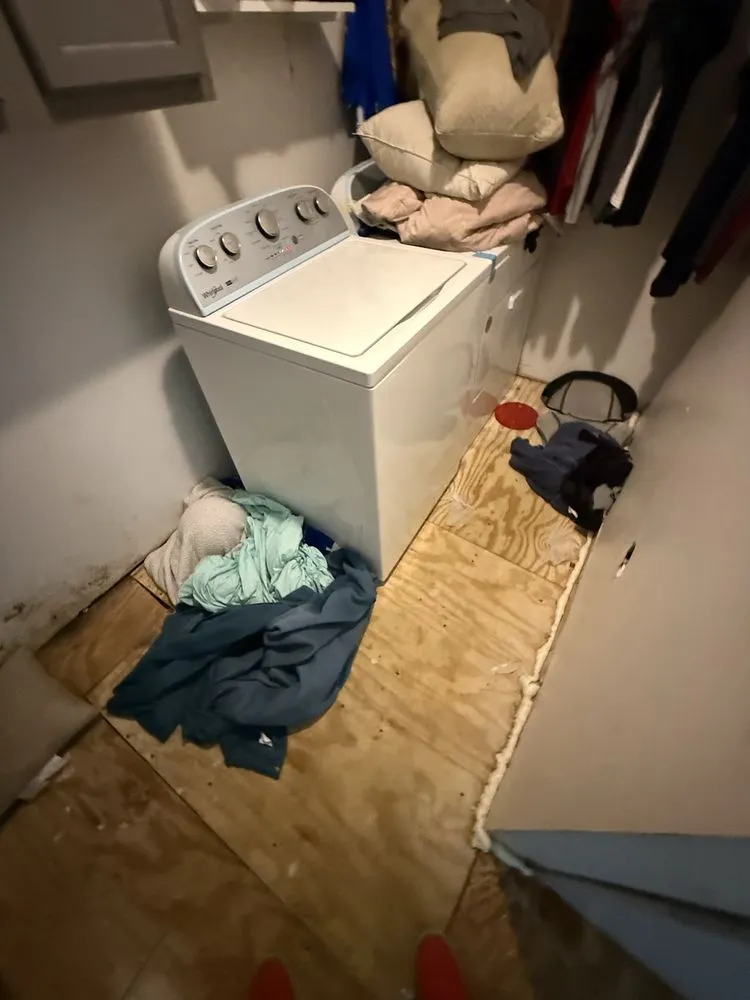 Professional lawn mowing service in South Point, OH - John & Craft Do It All