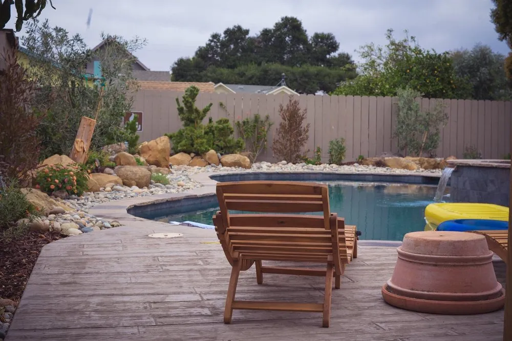 Custom landscaping services experts serving Redwood City, CA - John B Molinari Landscape Construction