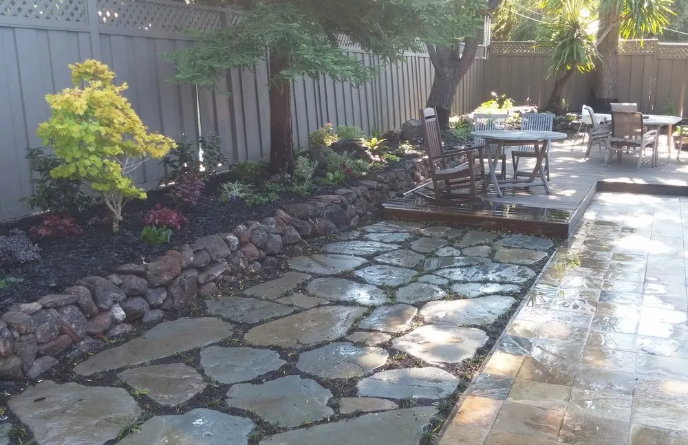 Professional yard maintenance in Redwood City, CA by John B Molinari Landscape Construction