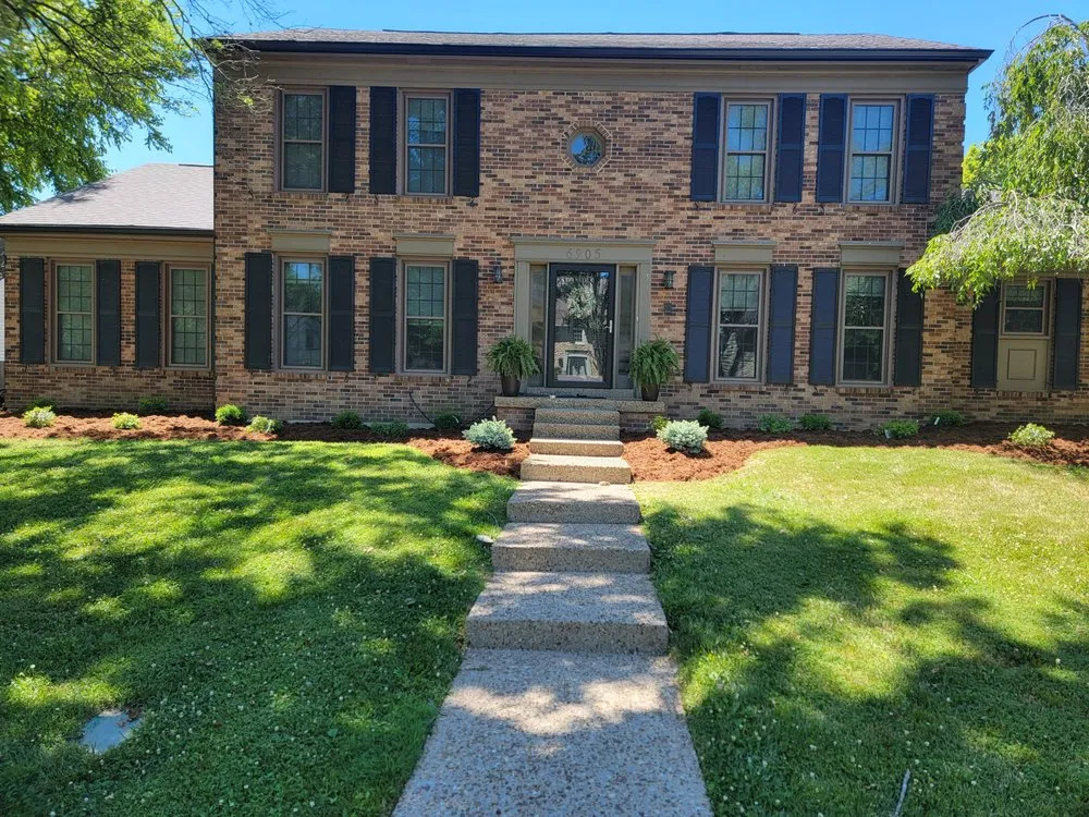 Professional lawn care service experts serving Louisville, KY - John Does It All Hardscape & Landscape