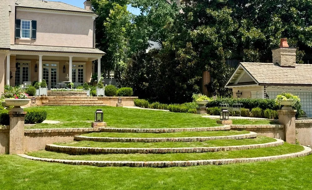 Affordable yard cleanup service for year-round maintenance in Austin, TX by John Garrett Design