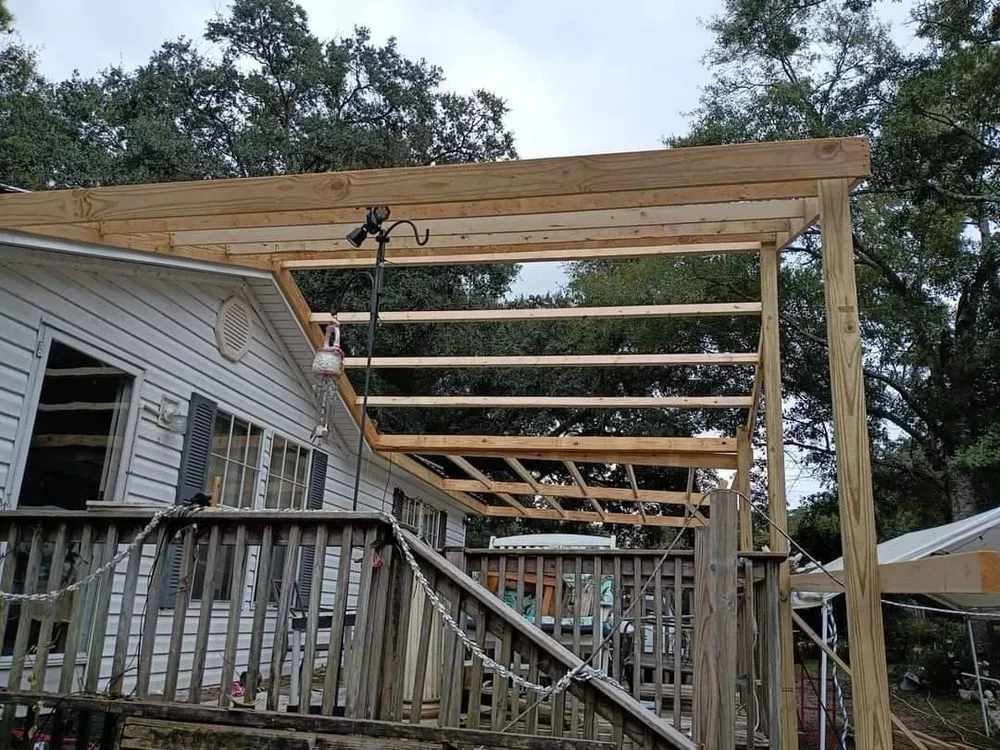 Reliable lawn care service in Gulfport, MS - John John's Small Construction