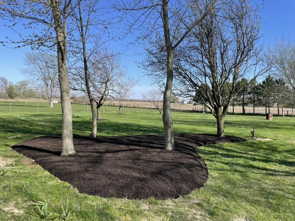 Custom residential landscaping in Lebanon, IN - John Lasley Outdoor Solutions