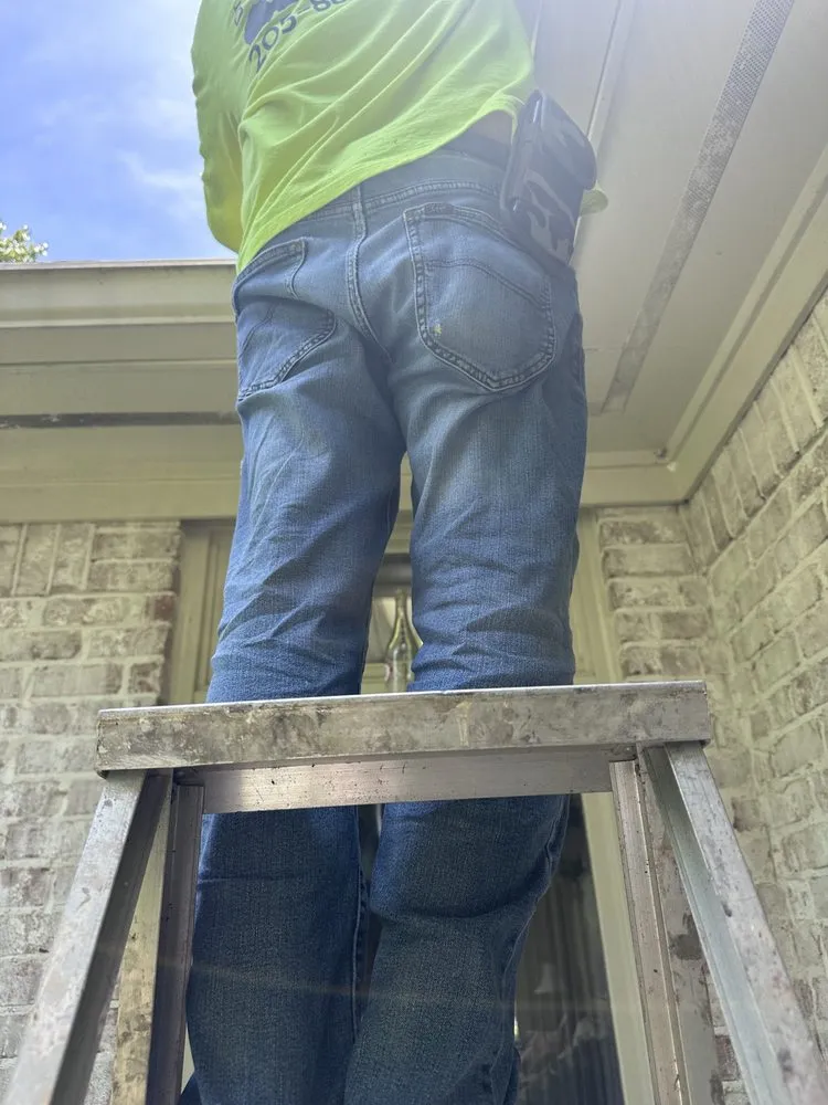 Custom yard cleanup service experts serving Duncanville, AL - John Lawn and Garden Service