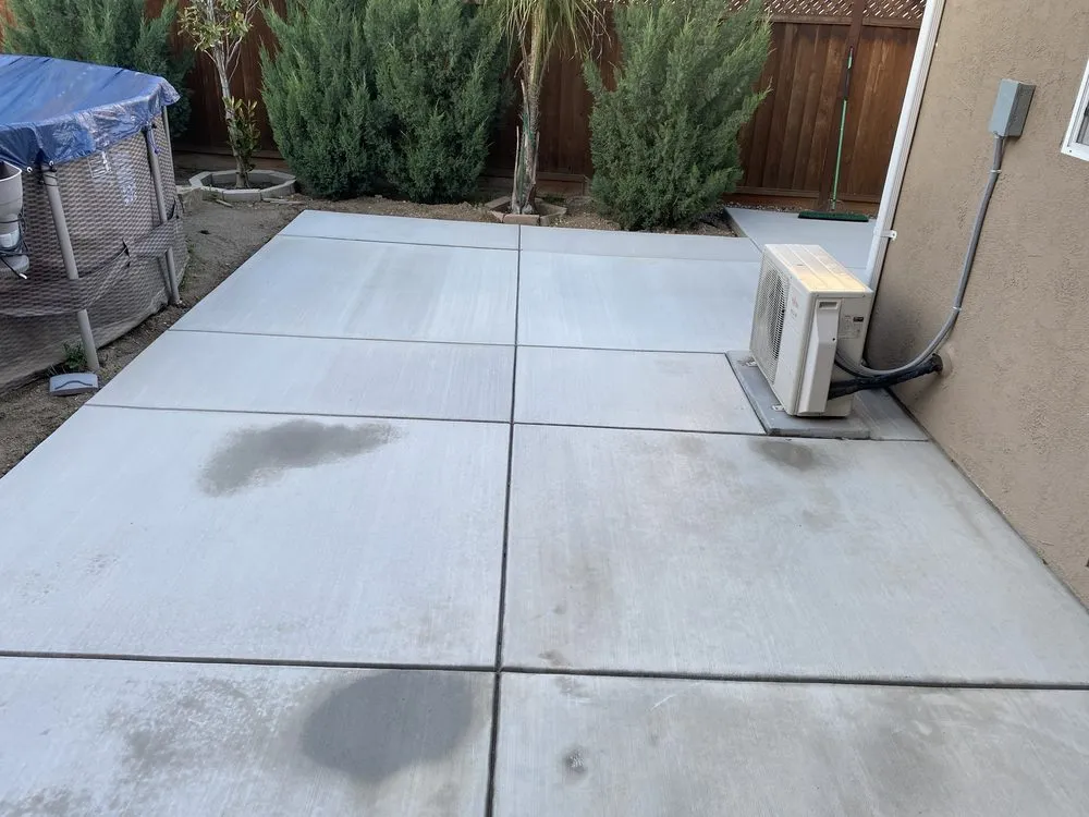 Expert yard maintenance in Tracy, CA by John Le Landscaping