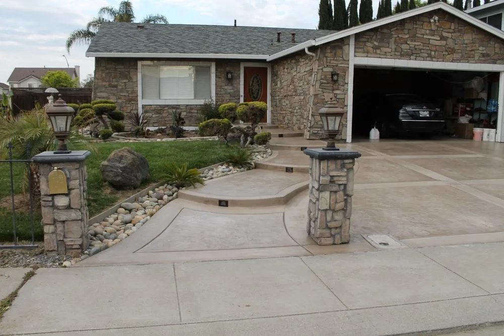 Local yard cleanup service in Tracy, CA - John Le Landscaping