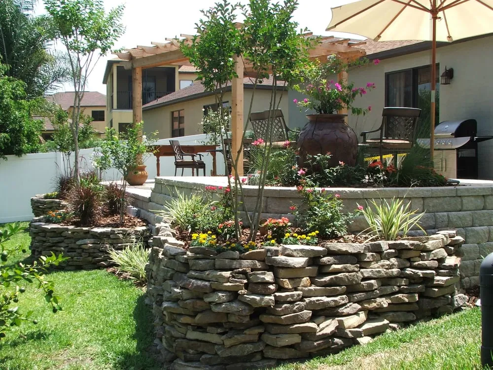 Custom yard maintenance in Orlando, FL by John Madison Landscape