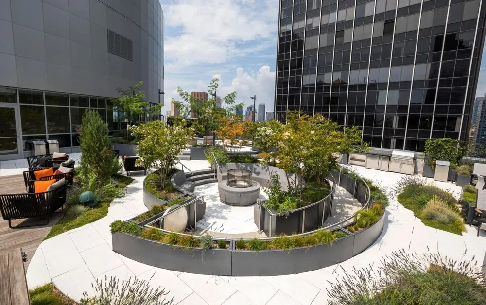 Professional residential landscaping in Congers, NY - John Mini Distinctive Landscapes