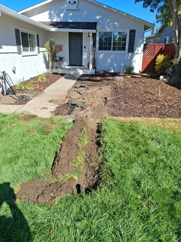 Custom lawn care service in Tracy, CA by John’ S Landscape