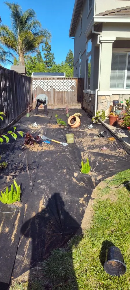 Local garden landscaping in Tracy, CA by John’ S Landscape