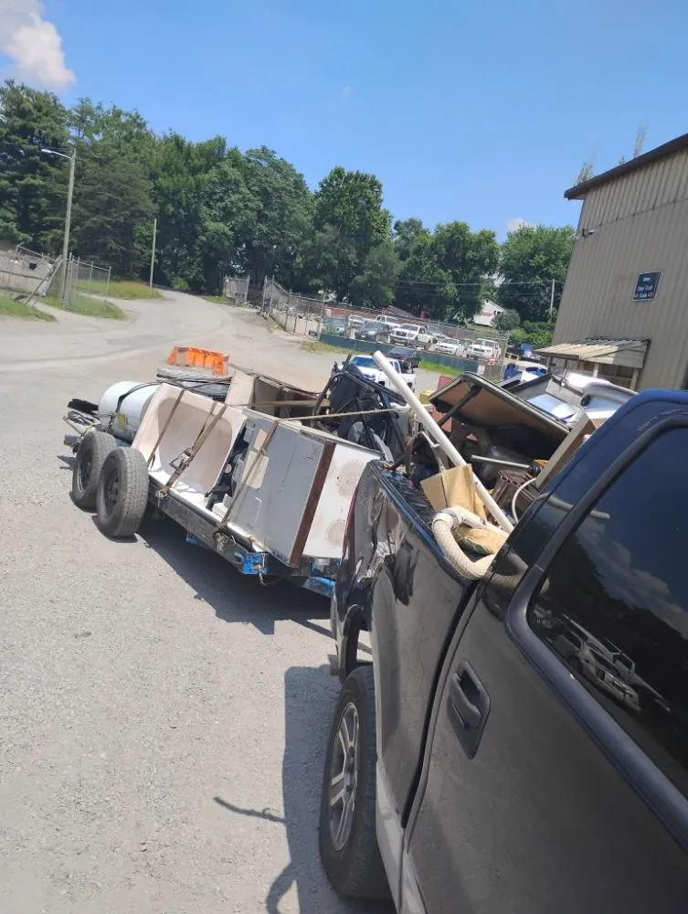 Expert yard maintenance in Aiken, SC by John Son Hauling Service