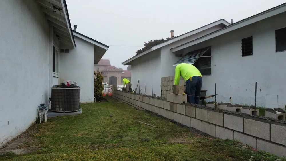 Affordable yard cleanup service in Fountain Valley, CA by John Takapu