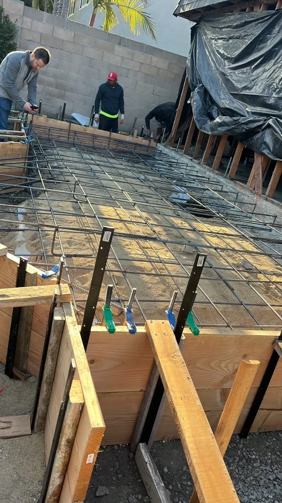 Professional lawn care service in Fountain Valley, CA by John Takapu