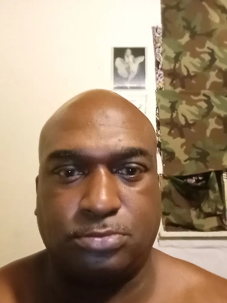 Professional yard cleanup service near you across Little Rock, AR - John Vines