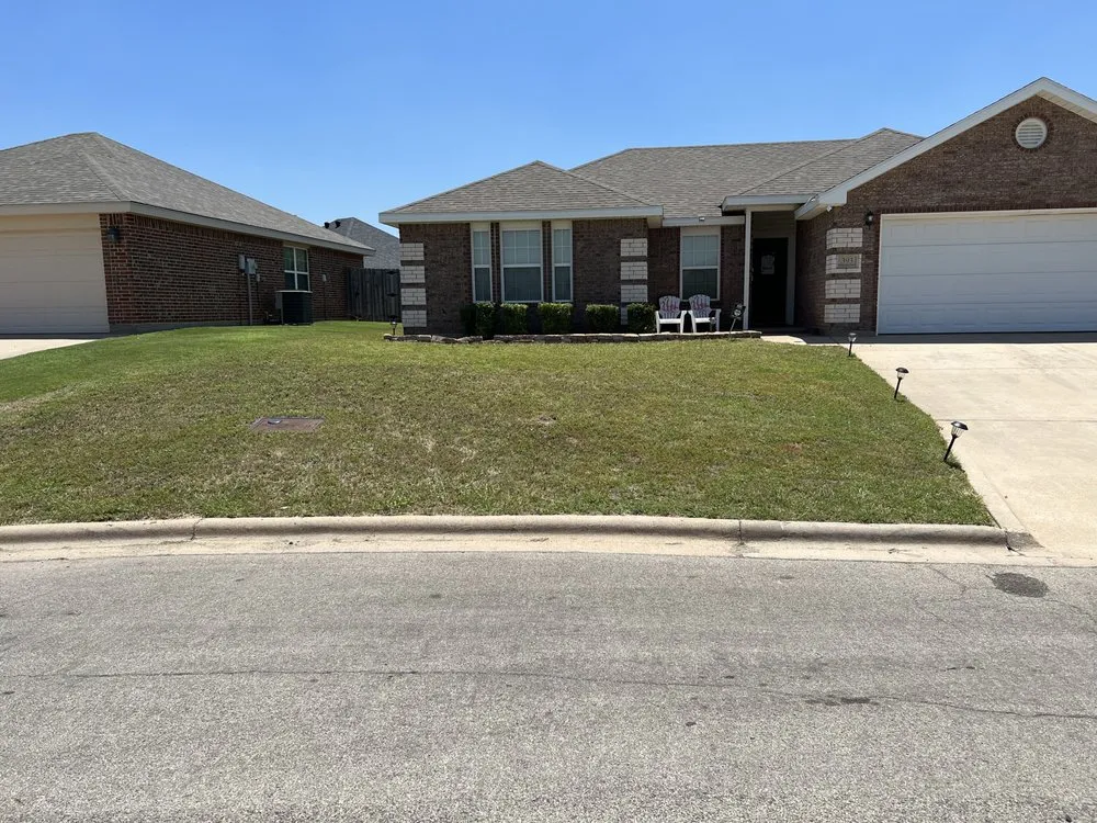 Affordable yard maintenance for residential properties in Abilene, TX by Johnny Bunch’s Lawn Care Service