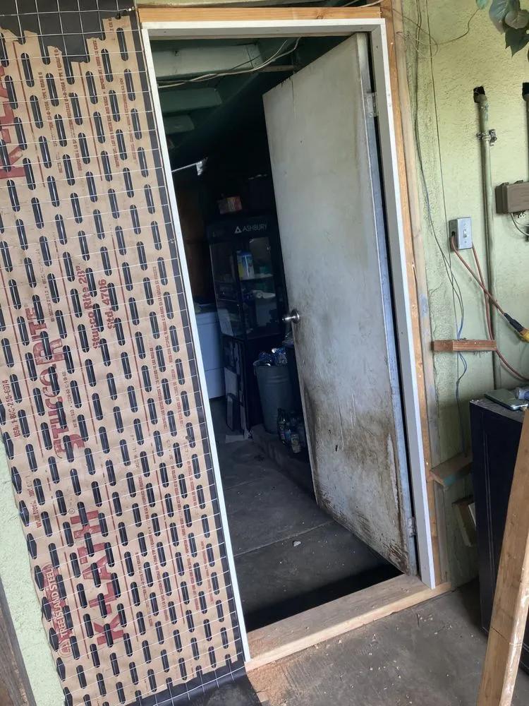 Custom lawn mowing service in Chino, CA - Johnny Olivas Gardening