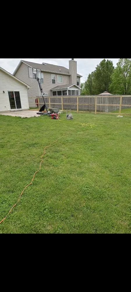 Top-rated landscaping services experts serving Indianapolis, IN - Johnny Onthespot Landscaping Services