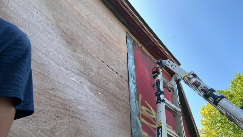 Affordable residential landscaping in Louisville, KY by Johnnyboyz Handyman And Lawn Care