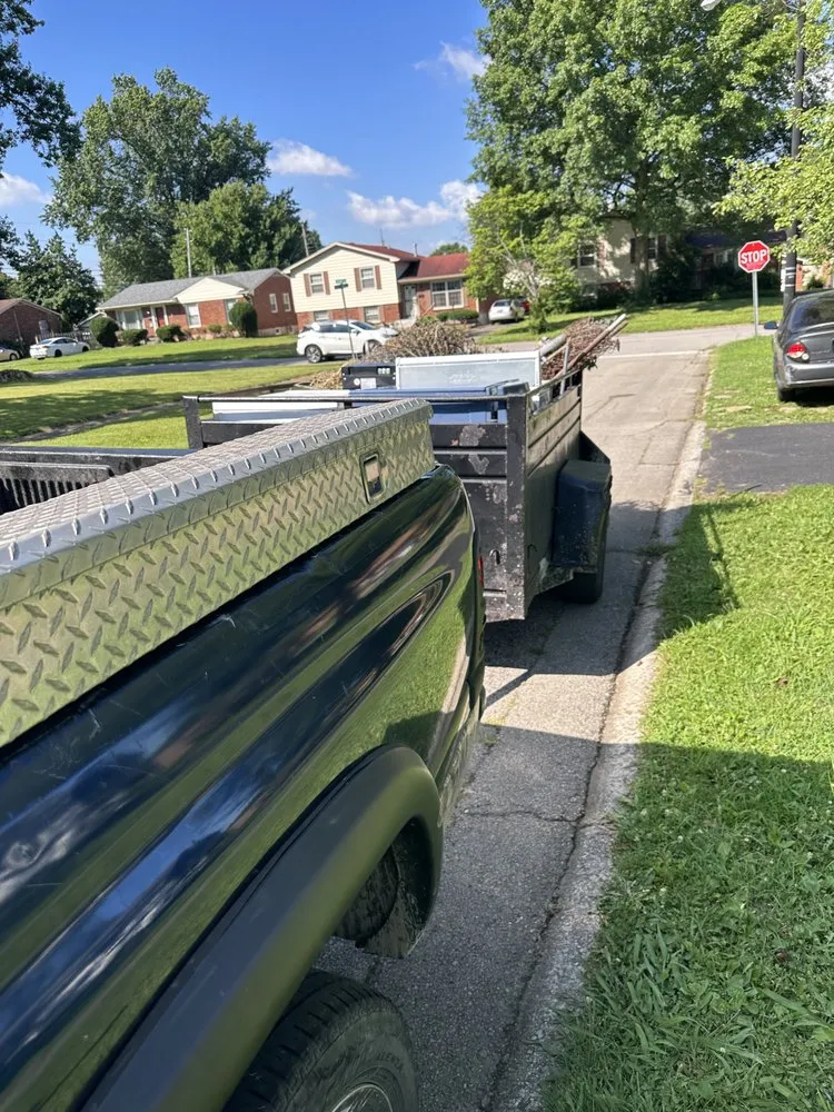 Affordable landscaping services in Louisville, KY by Johnnyboyz Handyman And Lawn Care