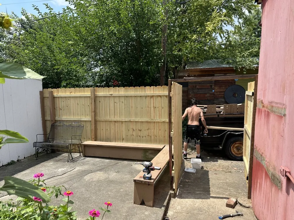 Local outdoor landscaping experts serving Louisville, KY - Johnnyboyz Handyman And Lawn Care