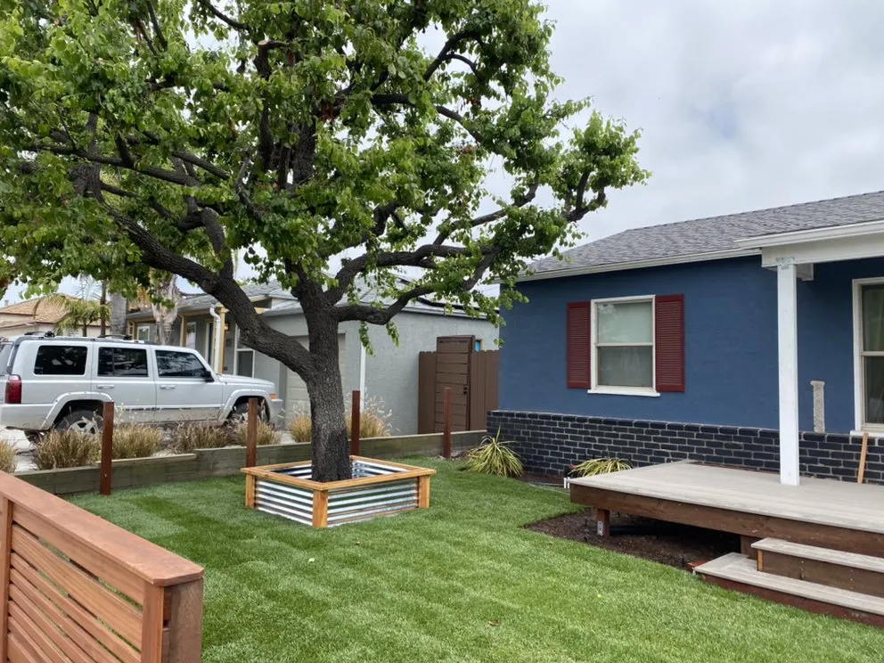 Top-rated landscaping services experts serving Spring Valley, CA - Johnny's Landscape & Maintenance