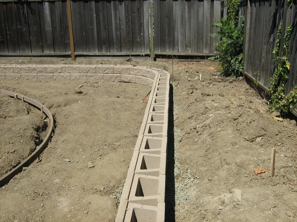 Custom garden landscaping in Newman, CA - John's Gardening Service