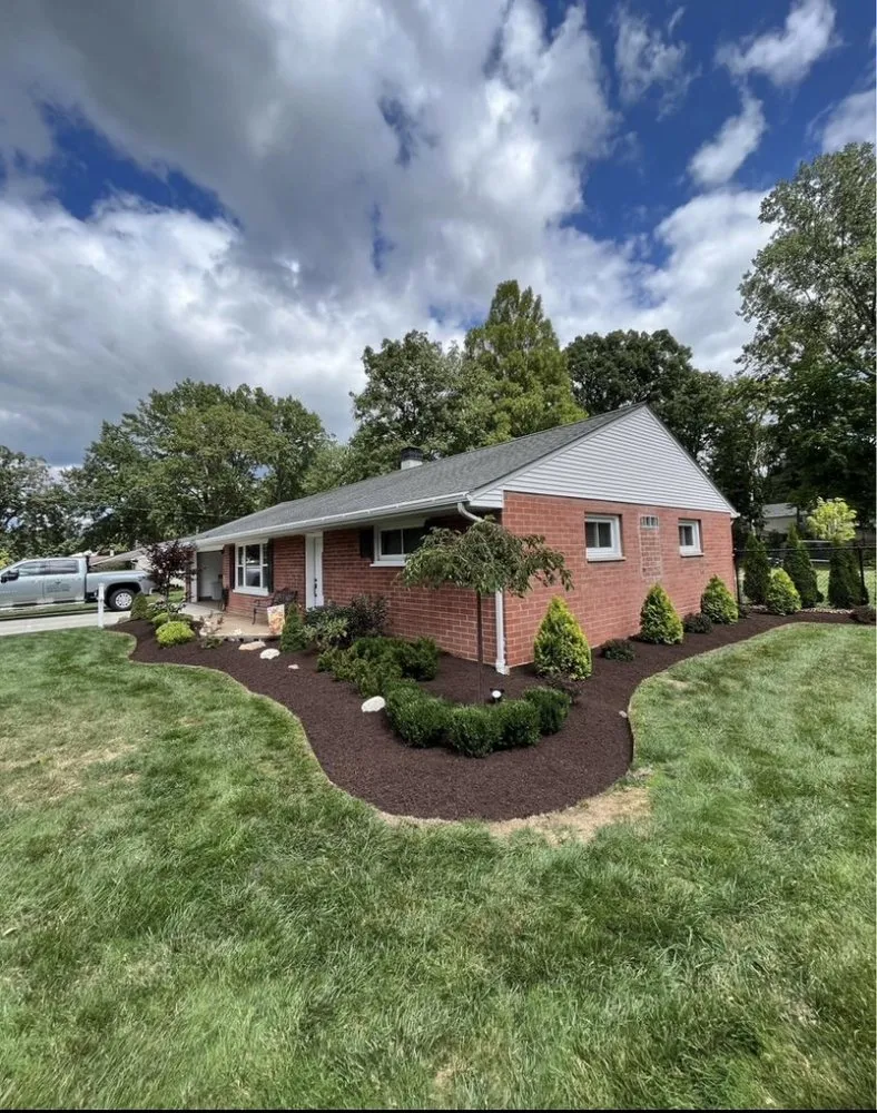 Affordable landscape design experts serving Kent, OH - John’s Landscaping