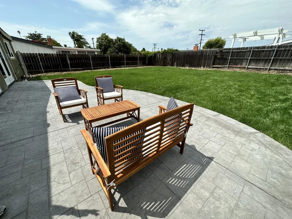 Custom residential landscaping in San Diego, CA by John's Lawn & Garden