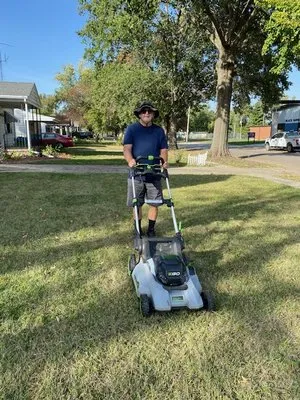 John's Lawn Service Logo